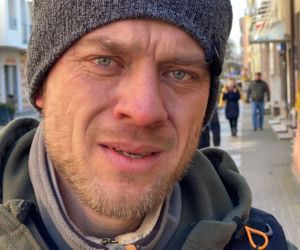 Rusłan sprzedaje rower i jedzie na Ukrainę. Muszę walczyć!