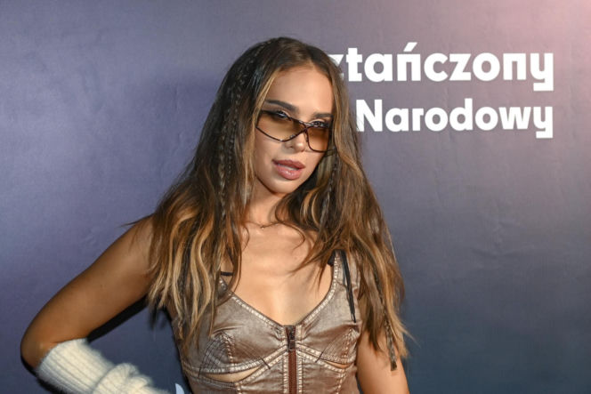 Blanka wpadła na studniówkę. W takim stroju wystąpiła. Odpowiednio do okazji?