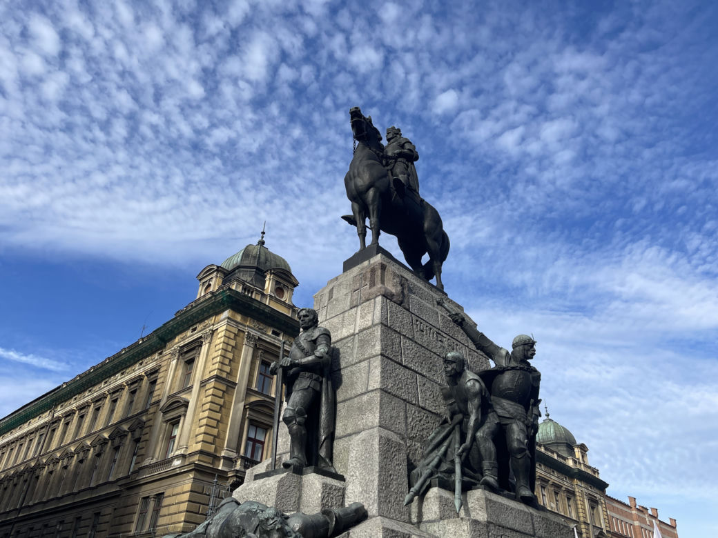 Tak Kraków świętował 104. lata niepodległości. Tłumy na ulicach miasta