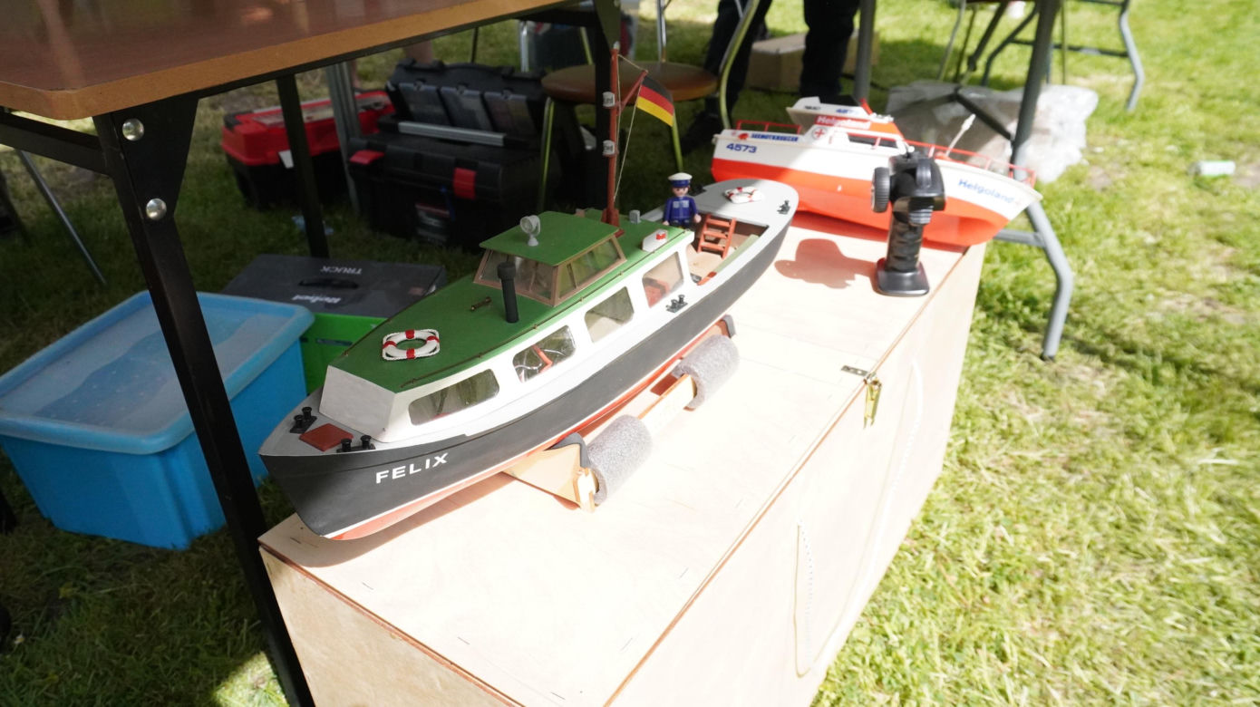 Piknik modelarski 2024 w Lubuskim Muzeum Wojskowym w Drzonowie