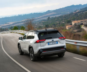Toyota RAV4 2.5 Hybrid Dynamic Force