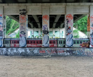 Trójwymiarowy mural przypomina o dawnej świetności linii kolejowej do Polic