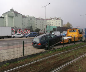 Zderzenie radiowozu z BMW w Krakowie