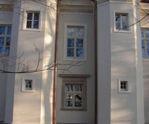 Remont zabytkowego Pałacu w Chrzęsnem 