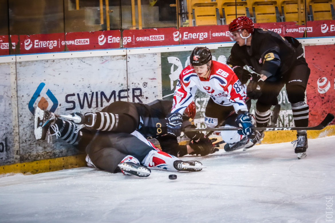 KH Energa Toruń - Comarch Cracovia 5:3, zdjęcia z Tor-Toru
