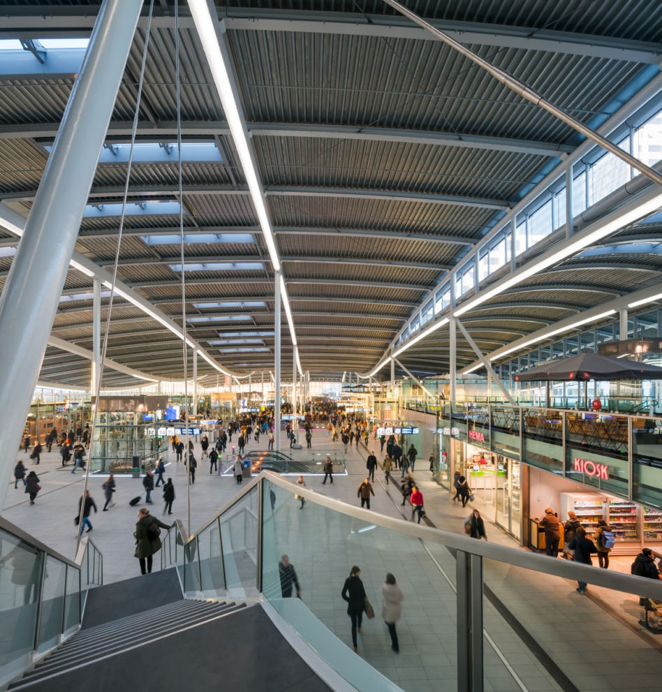 Dworzec kolejowy Utrecht Centraal w Holandii