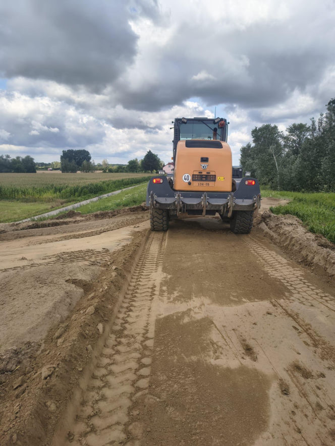 Velo Dunajec łączy się z Wiślaną Trasą Rowerową. Jak wygląda budowa odcinka w Wietrzychowicach?