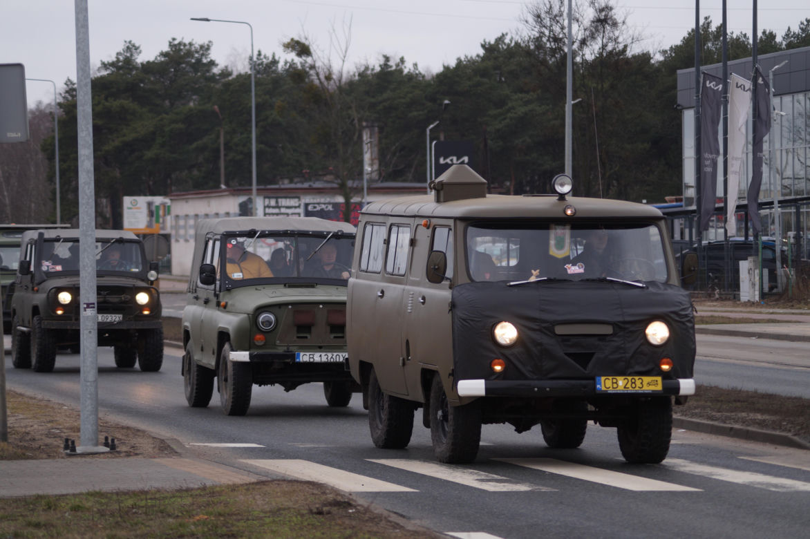 Parada zabytkowych ulicami Bydgoszczy i regionu! Za nami Retro Karawana [ZDJĘCIA]
