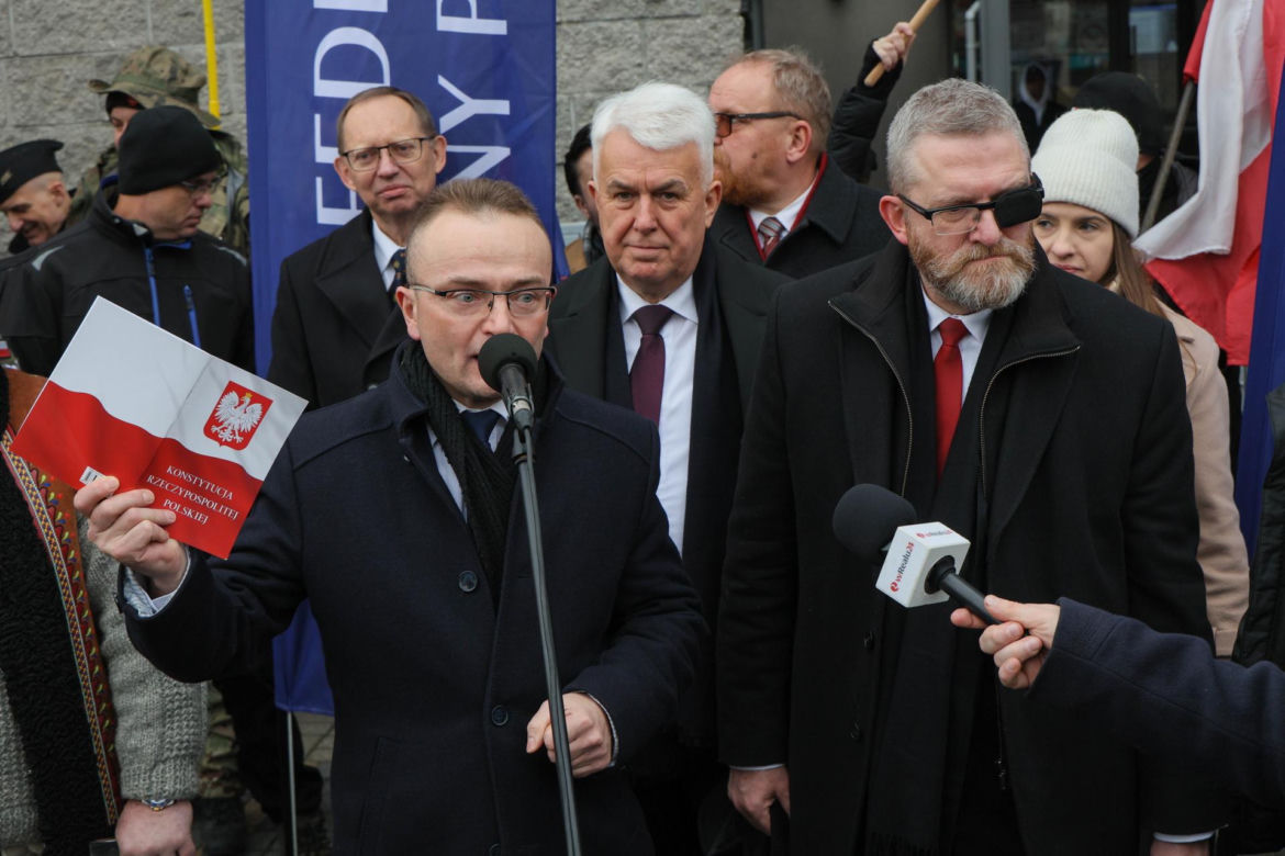 Grzegorz Braun po rozprawie