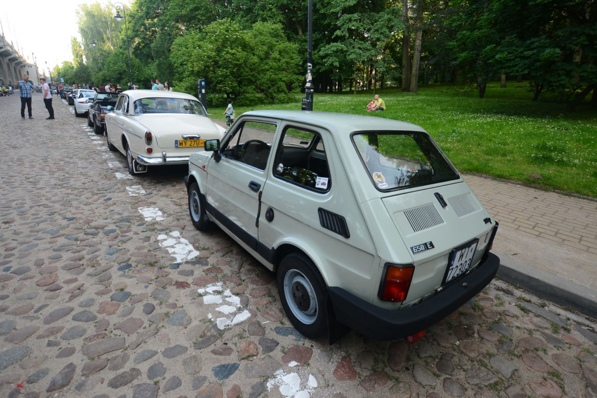 klasyki na spotkaniu Youngtimer Warsaw