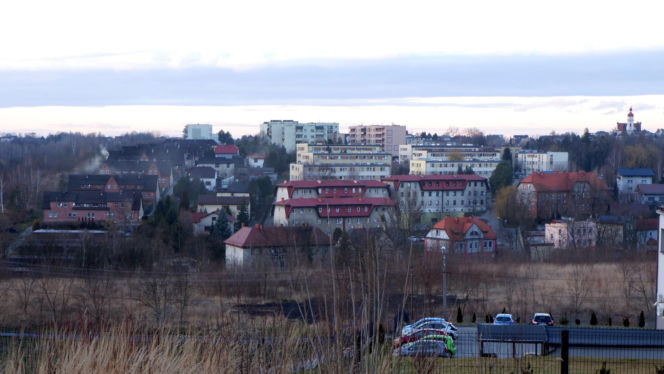 To jedno z najpiękniejszych miast w woj. śląskim. W PRL-u otrzymało i straciło prawa miejskie
