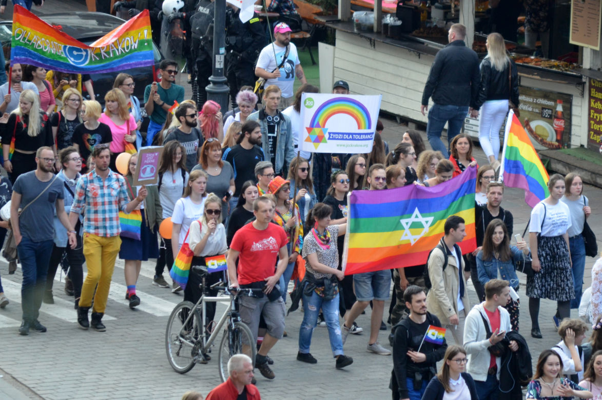 Marsz Równości przejdzie przez Kraków. Tak wyglądały poprzednie parady LGBT