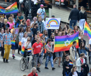Marsz Równości przejdzie przez Kraków. Tak wyglądały poprzednie parady LGBT