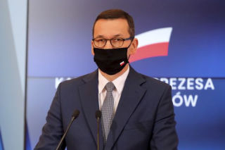 Decyzja premiera ROZJUSZYŁA mieszkańców. Warszawiacy WPADLI W FURIĘ! 