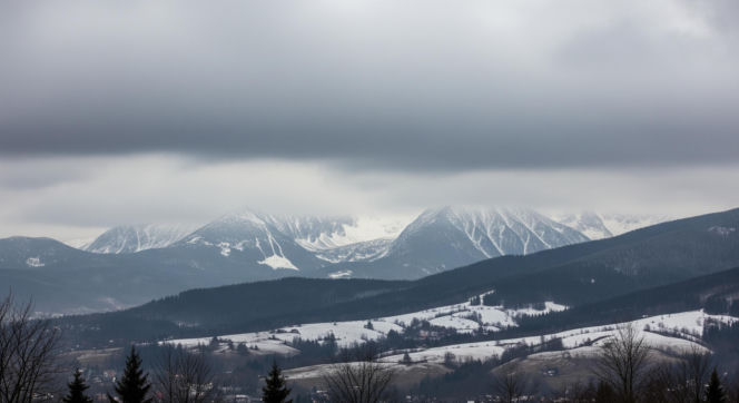 Zakopane 4 grudnia. Szare.jpg