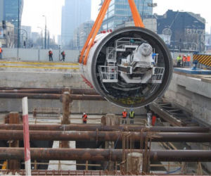 II linia metra. Tarcze są już pod ziemią 