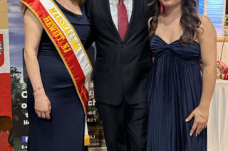 Natalia Juszczak poprowadzi Hewitt, NJ, podczas Parady Pułaskiego