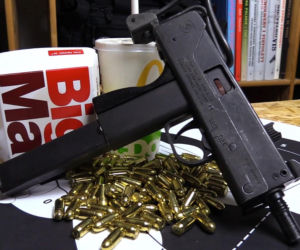 Pistolet maszynowy INGRAM MAC 11