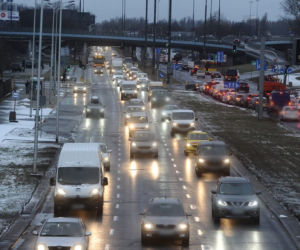 Remont Trasy Łazienkowskiej. Paraliż komunikacyjny i korki w Warszawie