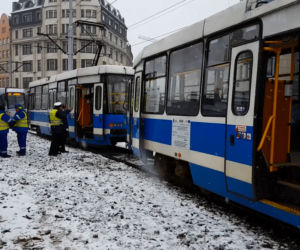 Zderzenie tramwajów blisko Galerii Dominikańskiej