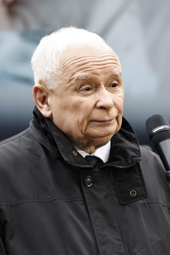 Politycy PiS zjeżdżają na Nowogrodzką