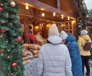 Otwarcie Bydgoskiego Jarmarku Świątecznego 2025. Zaplanowano pokaz sztucznych ogni, rozświetlenie choinki i występy na Rynku