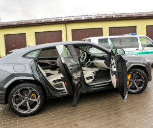 Chciał wywieźć na Ukrainę Lamborghini za 1,5 mln złotych