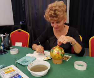 Pomalowali bombki, aby pomóc chorej Marice 