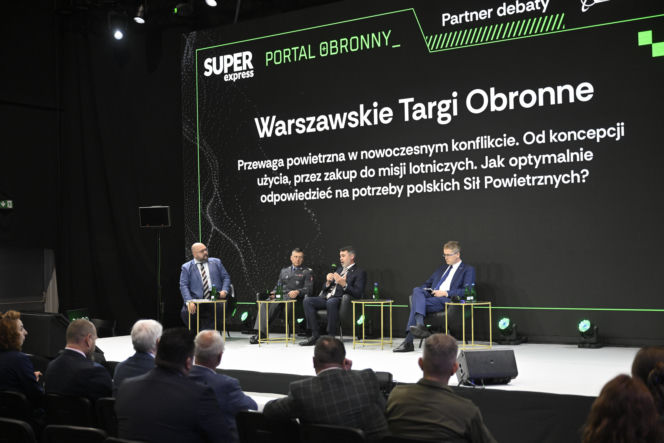 Scena Biała Przewaga powietrzna w nowoczesnym konflikcie. Od koncepcji użycia, przez zakup do misji lotniczych. Jak optymalnie odpowiedzieć na potrzeby polskich Sił Powietrznych?