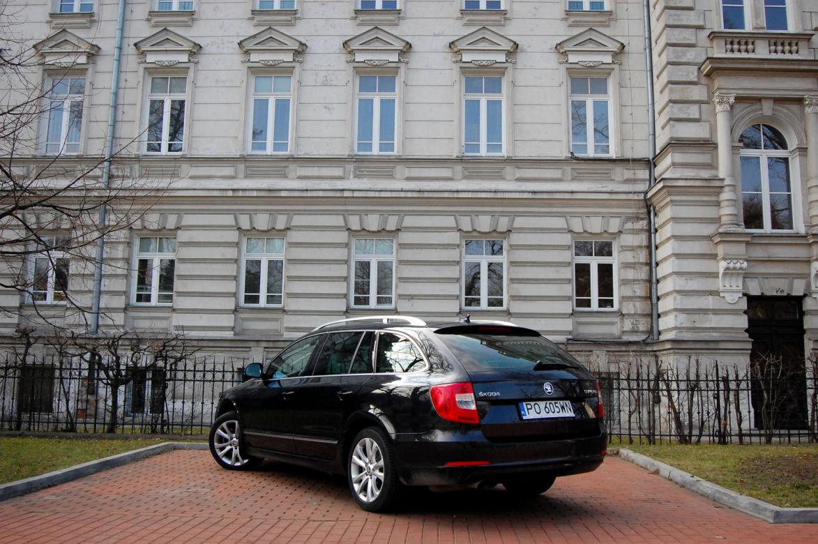 Skoda Superb Combi