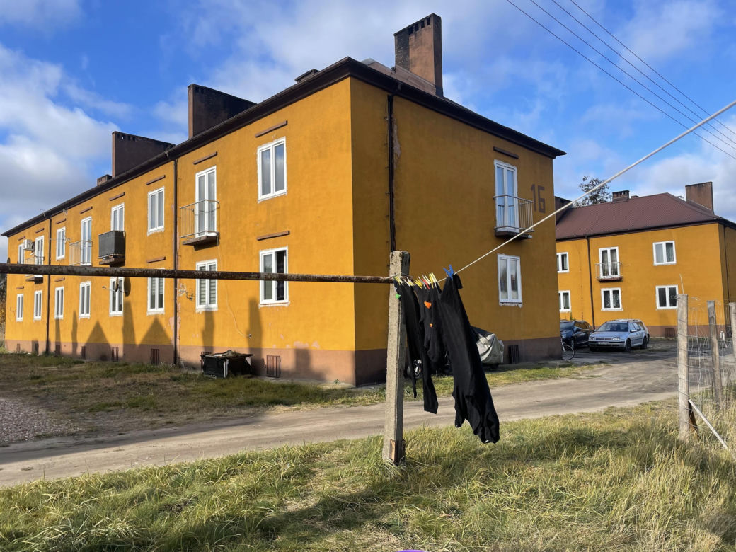 Dramat 67-letniej pani Basi. W mieszkaniu ma 14 stopni, ogrzewa się kuchenką gazową!