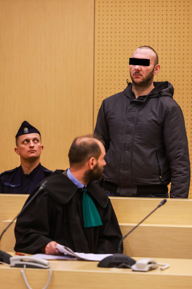 Chciał zobaczyć strusia, skatował go na śmierć.