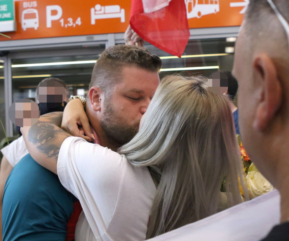 Polscy olimpijczycy wrócili do ojczyzny! Wzruszające sceny na Okęciu