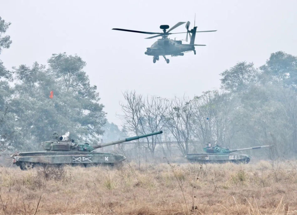 Nowe życie starych czołgów. Indyjska armia stawia na bezzałogowe T-72 w wojnie przyszłości
