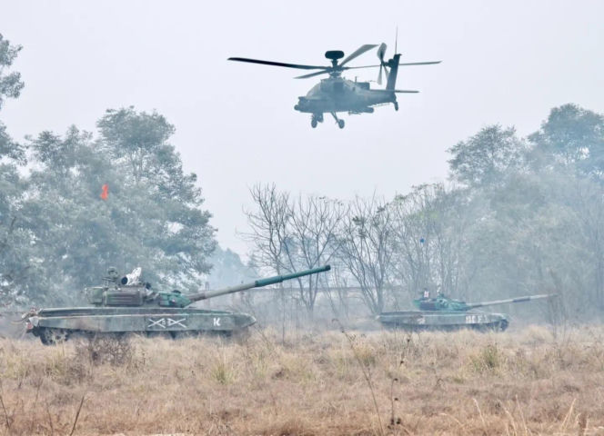 Nowe życie starych czołgów. Indyjska armia stawia na bezzałogowe T-72 w wojnie przyszłości