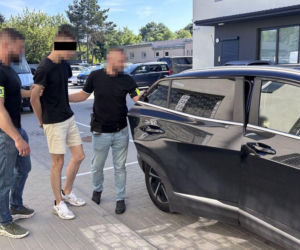 41-latek szedł ulicą w koszulce piłkarskiej. Chwilę później został zaatakowany