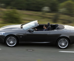 Aston Marin DB9 Volante