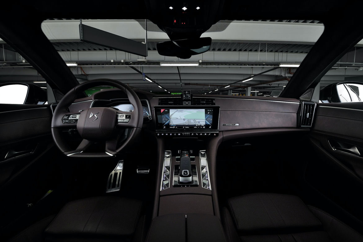 DS 9 E-Tense 225 AT8 Rivoli+