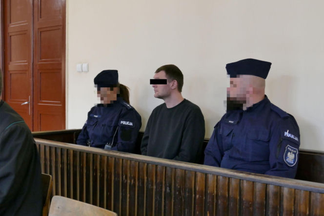 Michał jest inwalidą, bo kolega skatował go nożycami