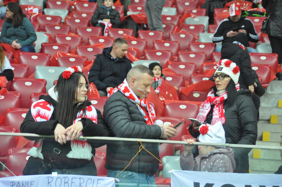 Polska - Litwa na PGE Narodowym. Zdjęcia kibiców