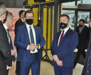 Ełk. Oficjalne otwarcie nowego hipermarketu Bi1 przy centrum handlowym Karuzela