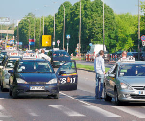 Strajki paraliżują Polskę