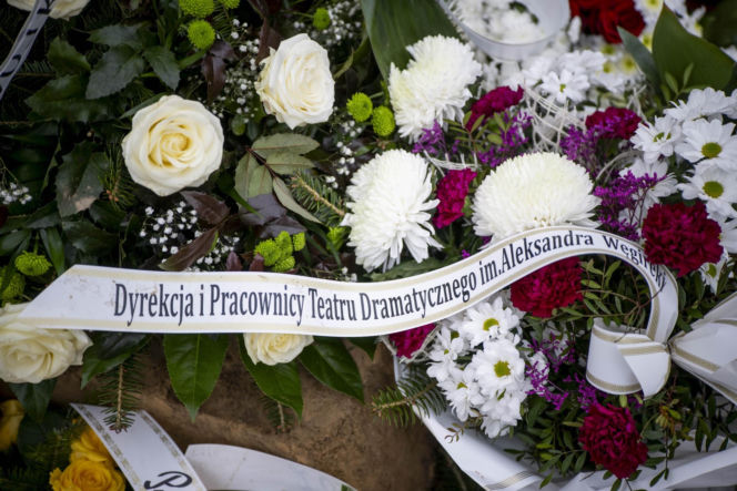 Tak teraz wygląda grób Edwarda Linde-Lubaszenki