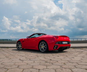 Ferrari California 4.3 490 KM 7AT