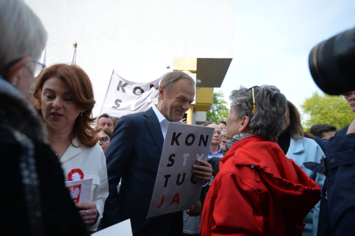 Prezentacja muralu "Konstytucja" w Warszawie