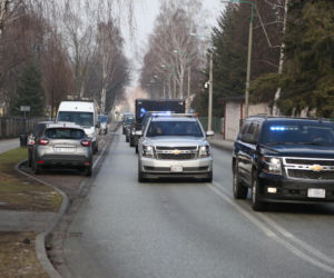 Śmigłowiec Black Hawk nad Krakowem i dziesiątki radiowozów na ulicach. Co się stało?