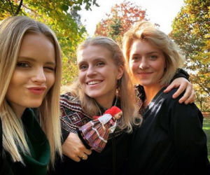 M jak miłość. Justyna (Olga Kalicka), Natalka (Marcjanna Lelek), Ula (Iga Kreff)