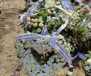 Grób Wiktorii, która zginęła w wypadku w Bydgoszczy