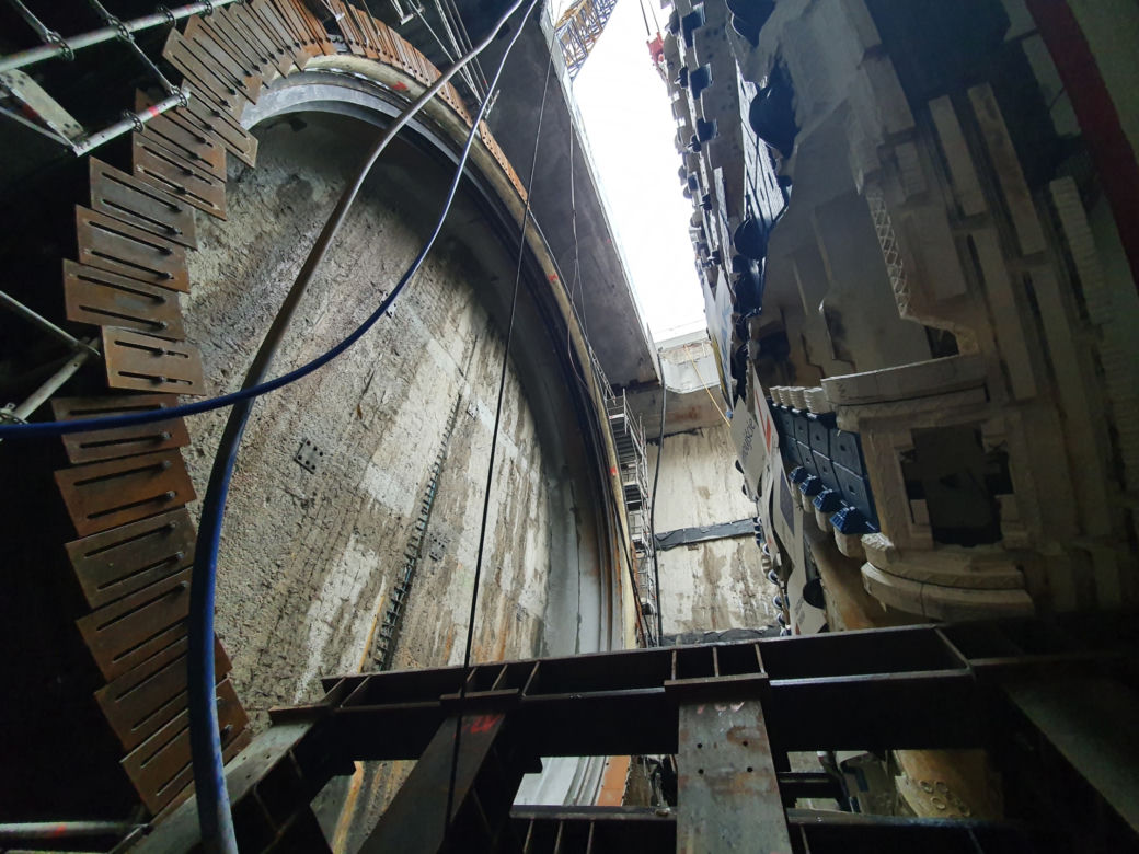 Maszyna TBM prawie gotowa do drążenia tunelu pod Świną