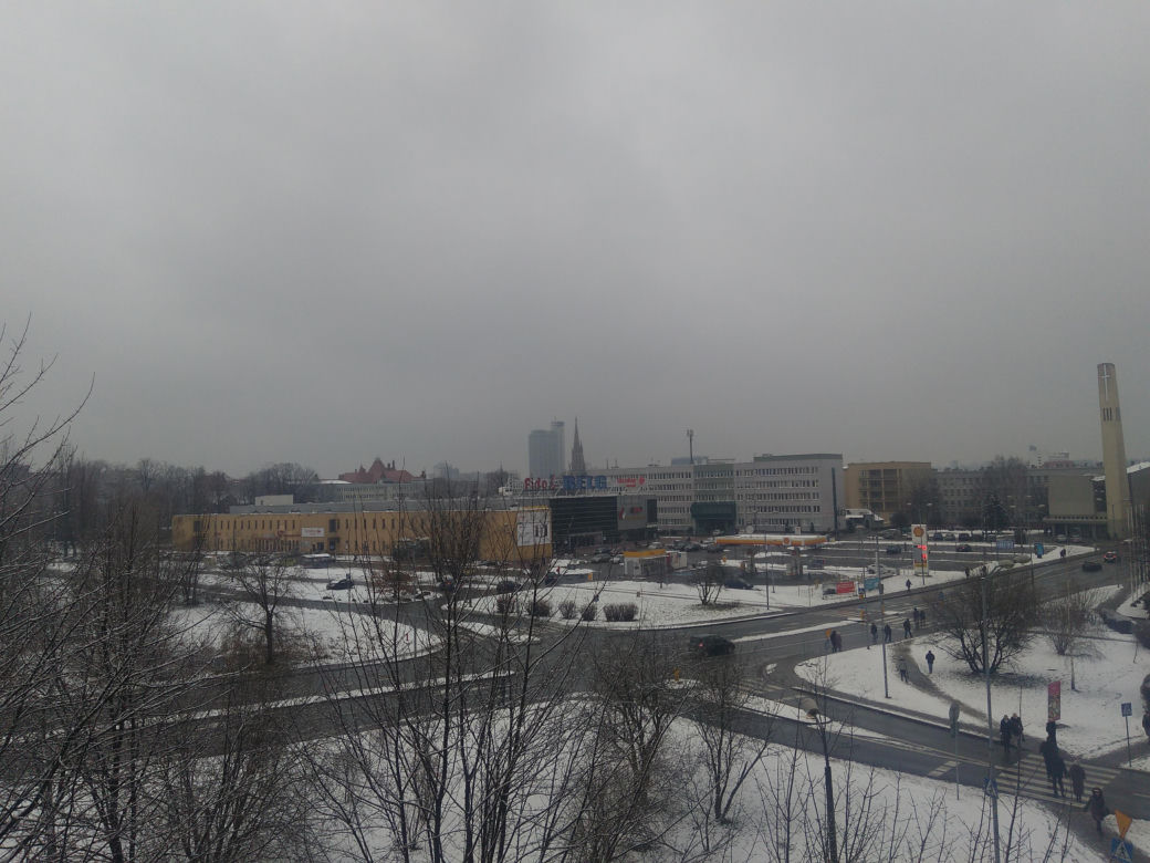 Śnieg, mróz i zimny wiatr. Do miast Śląka i Zagłębia wróciła zima!  [ZDJĘCIA]